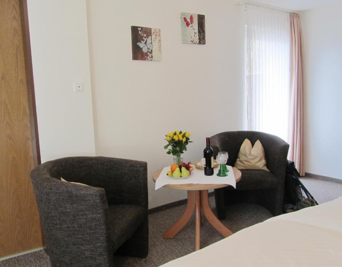 Pension Haus Waldfrieden, Meinecardplus Inklusive Willingen  Bilik gambar
